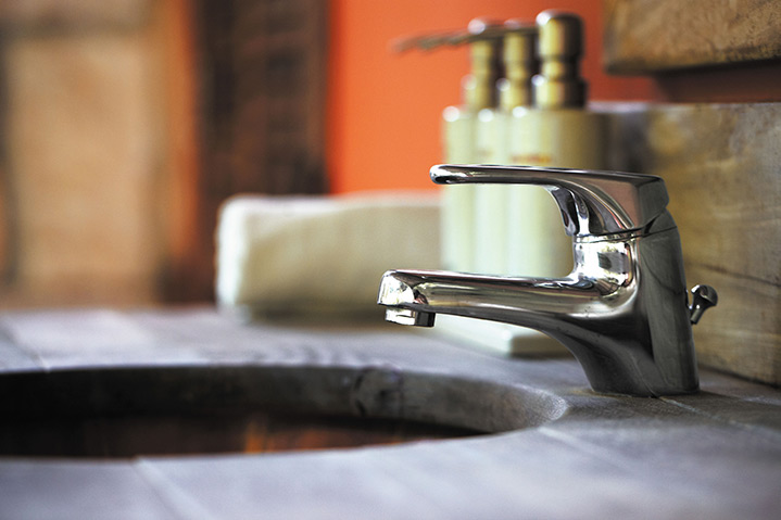 A2B Plumbers are able to fix any leaking taps you may have in Tooting. 